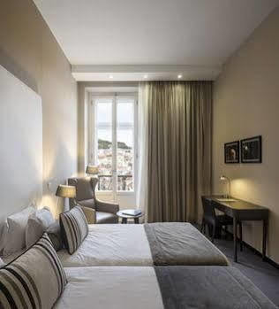 Chiado Nova Almada Apartamento *